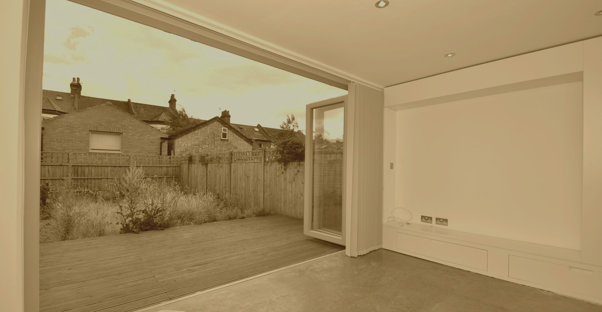 Slider, Glaziers in Finsbury Park, Manor House, N4